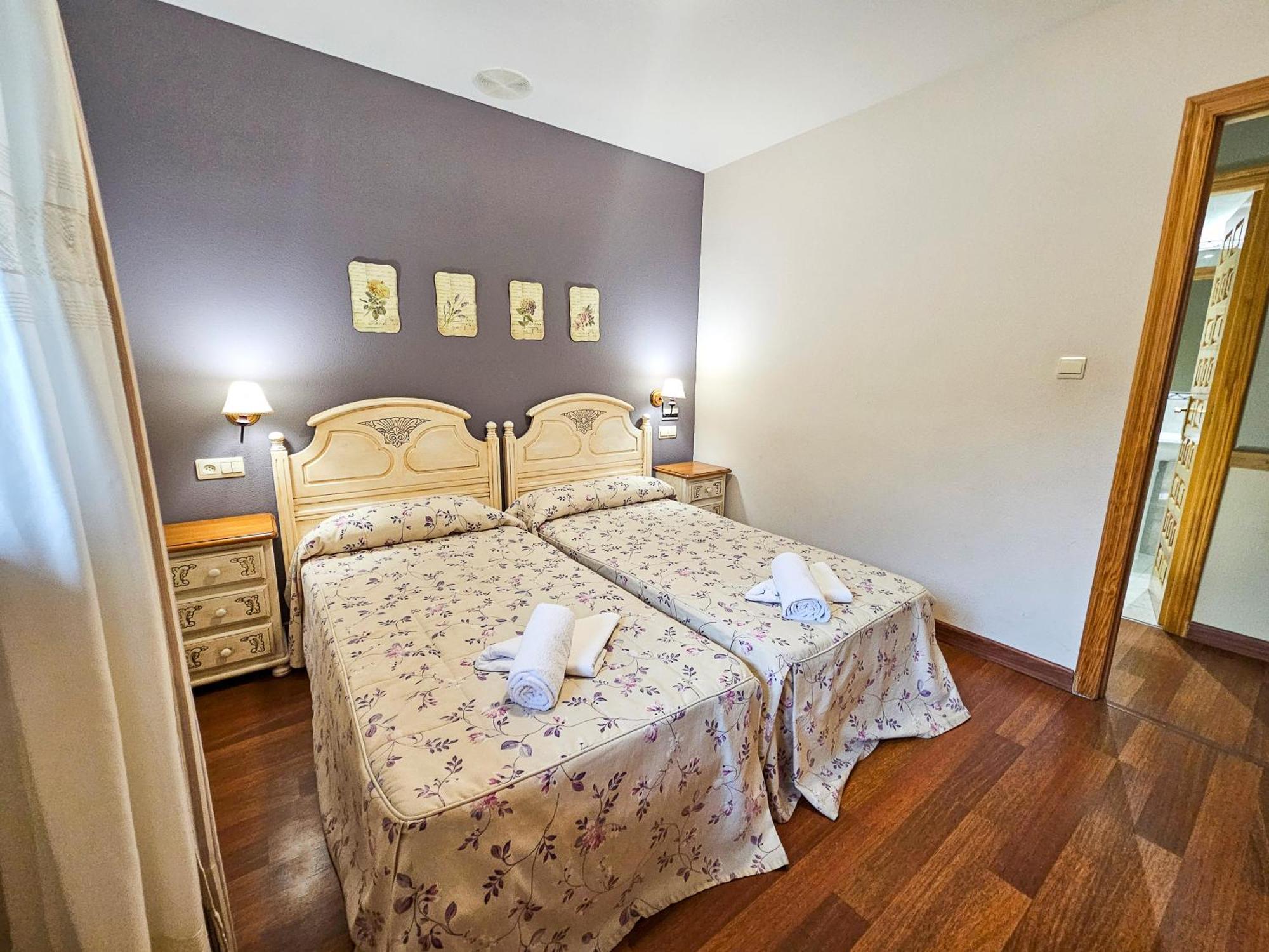 Apartamentos Gavin Biescas 3000 Kültér fotó